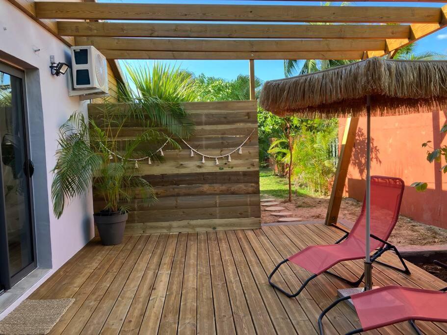 Kazacoco Bungalow A 5 Min A Pieds Du Lagon La Saline Le Bains Kültér fotó