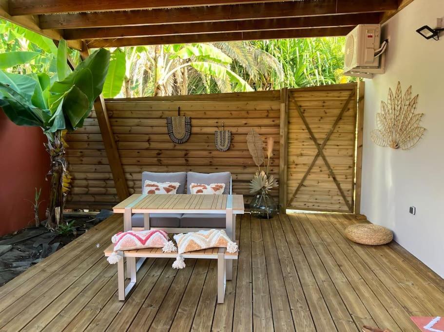 Kazacoco Bungalow A 5 Min A Pieds Du Lagon La Saline Le Bains Kültér fotó
